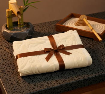 Premium Luxury Velvet Bath Towel – Ultra Soft, Highly Absorbent & Elegant Design